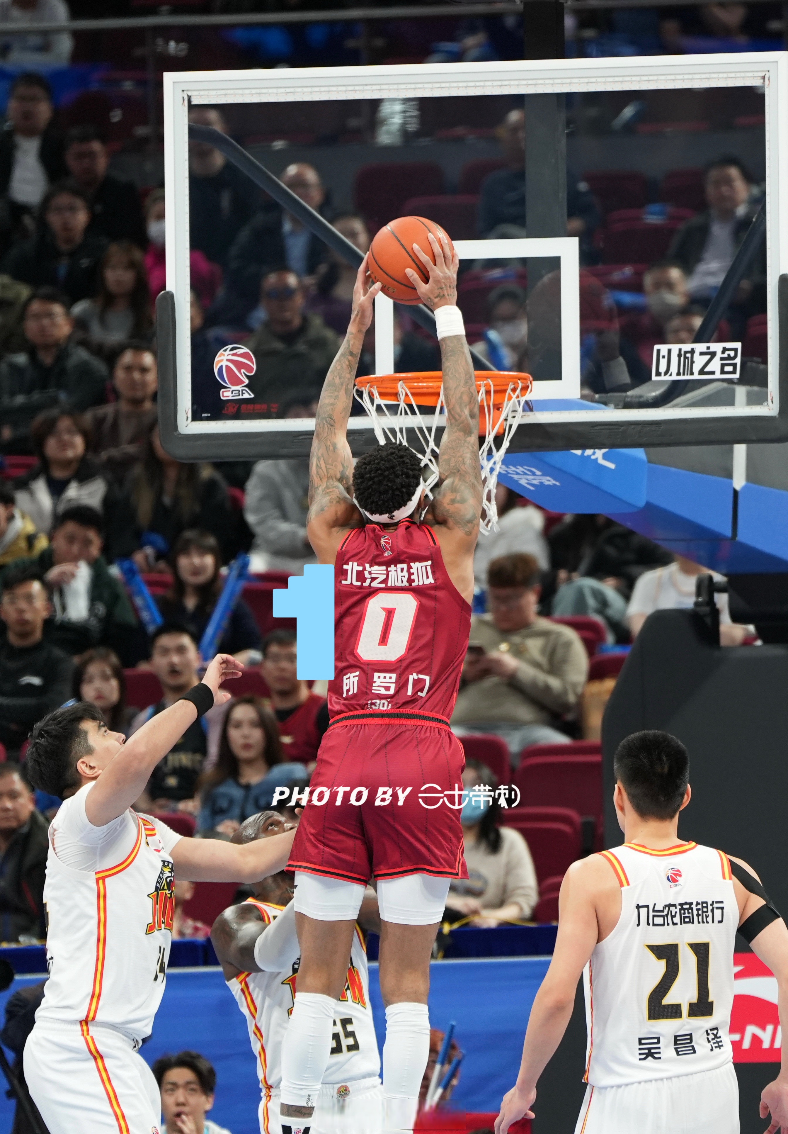 北京首钢男篮战术调整遭质疑，需重塑信心的简单介绍