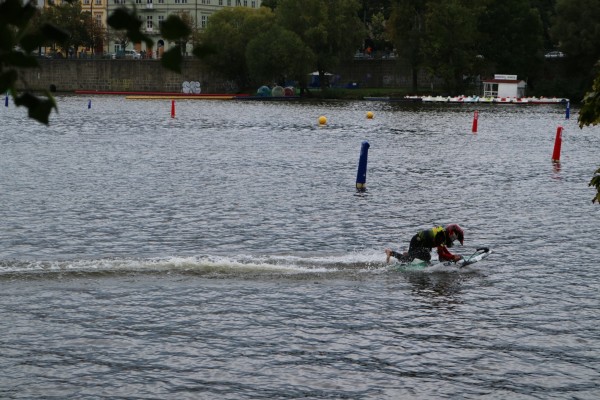 开云体育-捷克对阵摩洛哥，战术对决备受关注