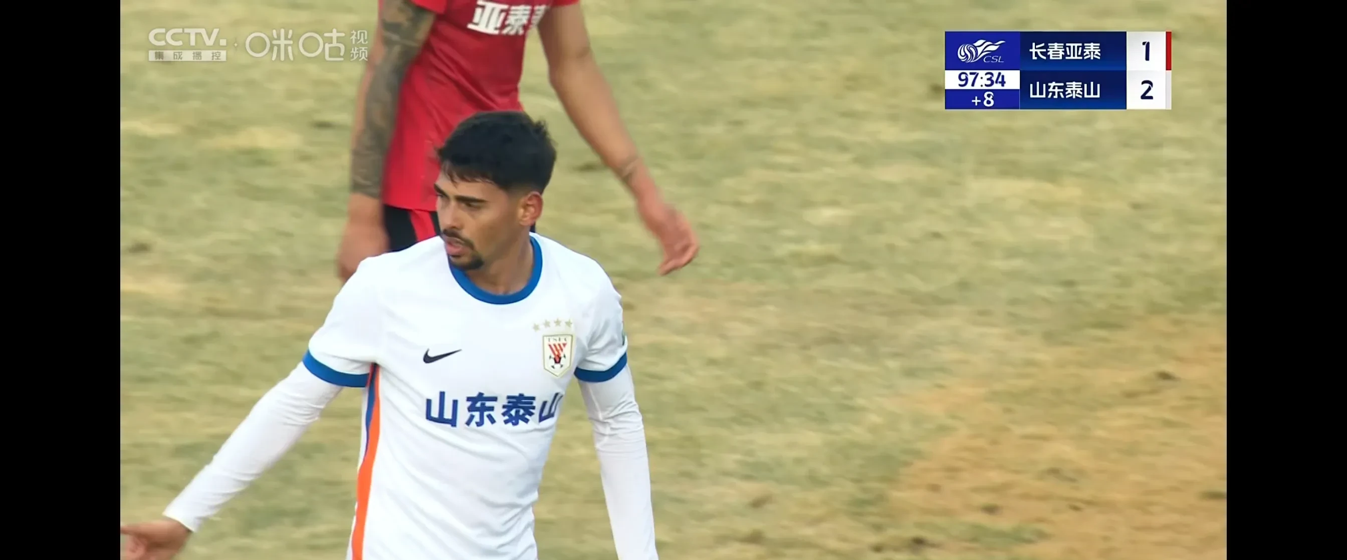 开云体育官方网站-鲁能主场力克泰达，保持稳定表现，争取保级