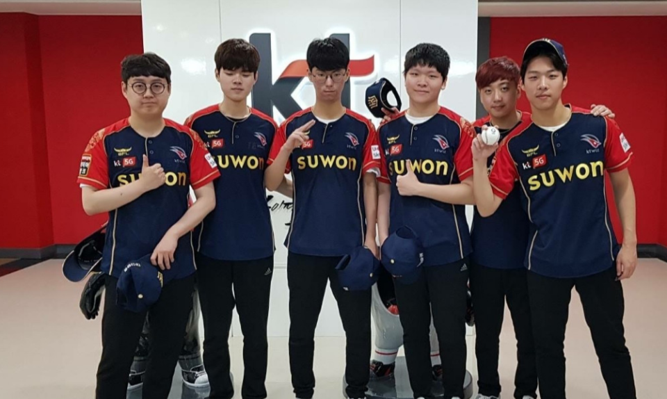 BRO轻取EDG,Deft打出惊人五杀2025世界赛3:2(釜山) BRO轻取EDG,Deft打出惊人五杀2025世界赛3:2(釜山)