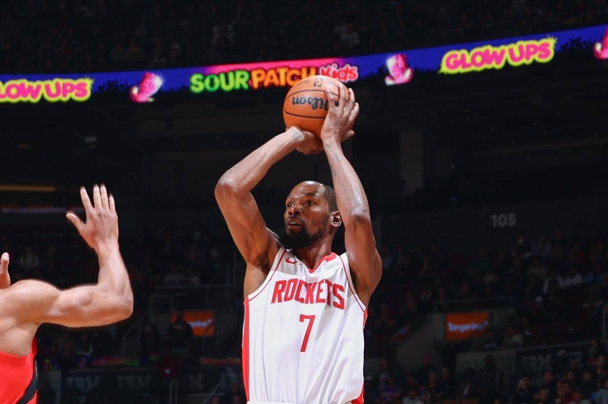 关于猛龙横扫山西队，杜兰特扛起全队的信息