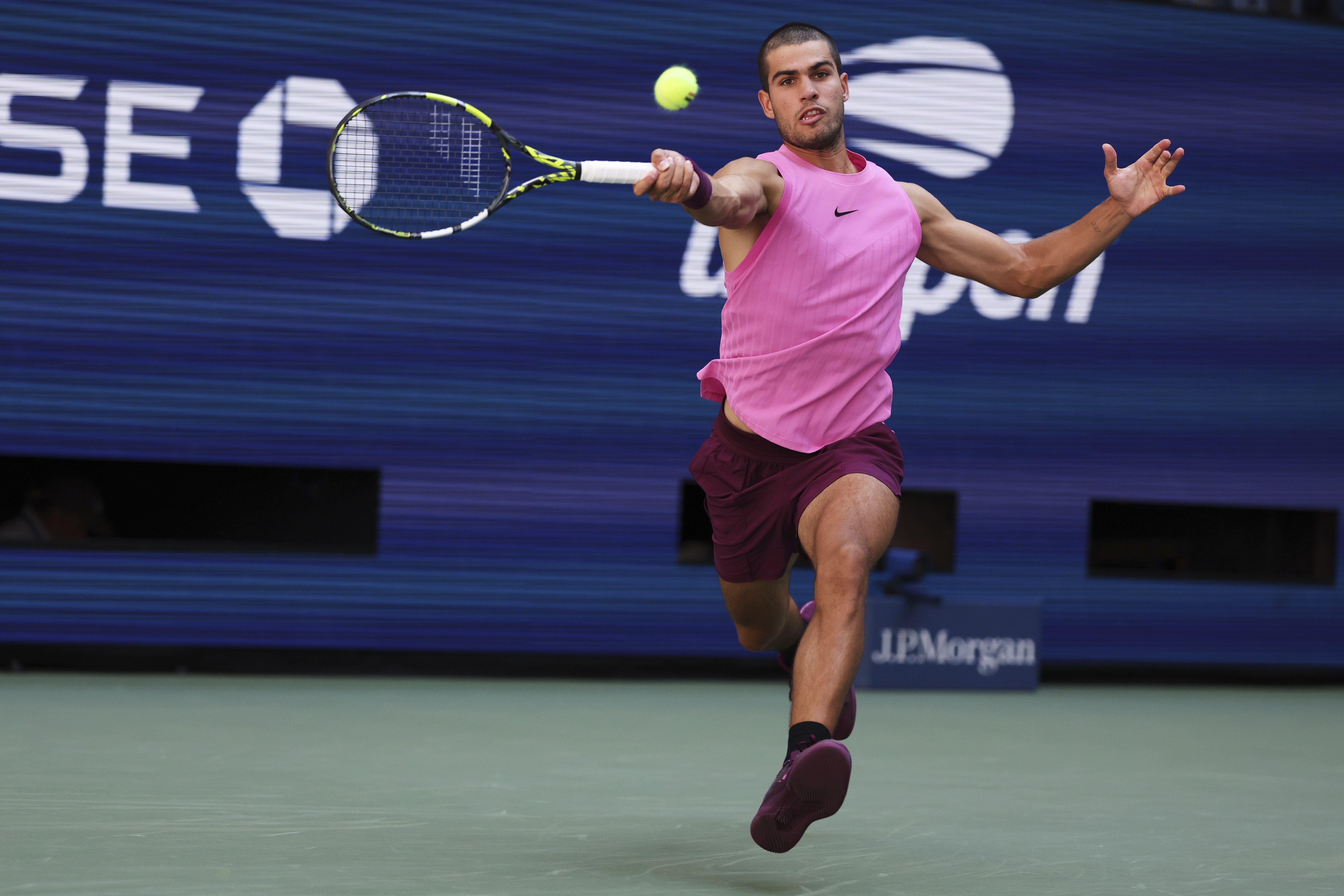 包含澳网翻盘美网，阿尔卡拉斯关键制胜的词条